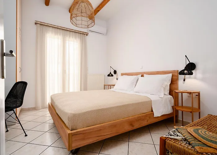 Smirida Suites